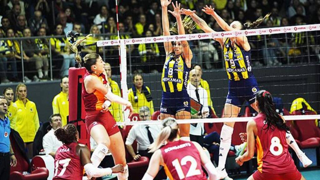 Sultanlar Ligi'nde Galatasaray ile Fenerbahçe Derbi Heyecanı