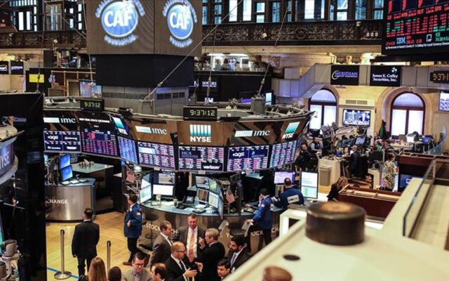 Yapay Zeka Hisseleri ve Fed Beklentisi Wall Street'i Yukarı Taşıdı